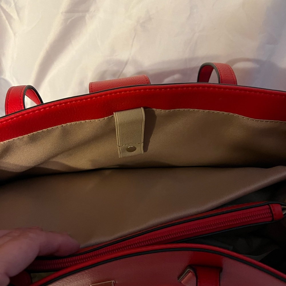 NWT Kate Landry purse. - Picture 6 of 14